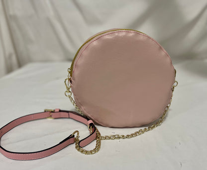 Kerri’s Corner: Breast Cancer Awareness Purses