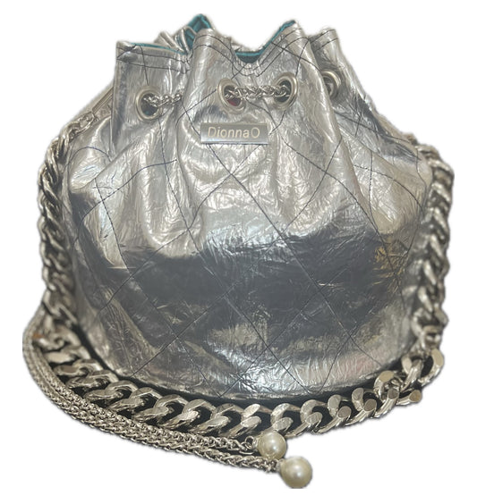 DionnaO Bucket Bag